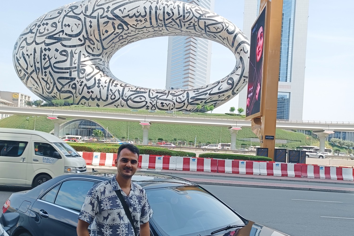  Chief Legal and Human Resources Officer: Ali Niazi